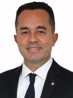 Stefano Aguiar