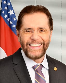 Plínio Valério